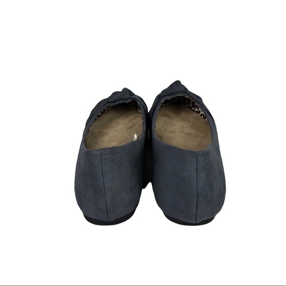 NWOT CHARLES ALBERT Cozy Ballet Slip On Flats - Picture 5 of 10